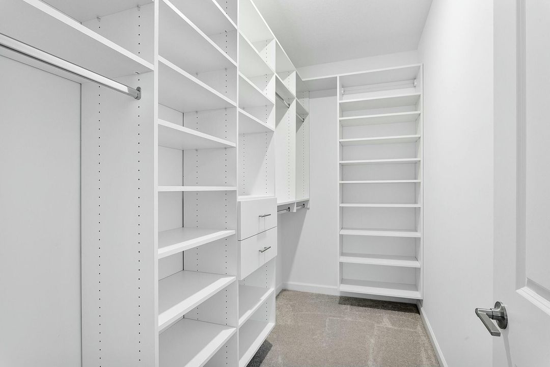 For Sale: $995,000 (4 beds, 3 baths, 2509 Square Feet)