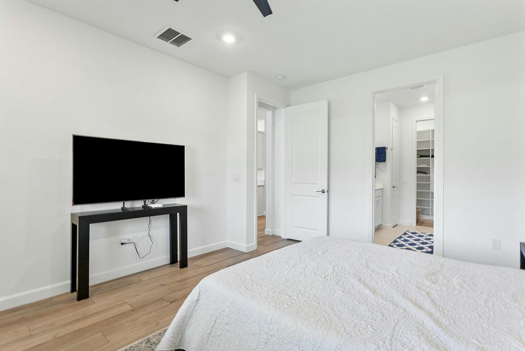 For Sale: $995,000 (4 beds, 3 baths, 2509 Square Feet)