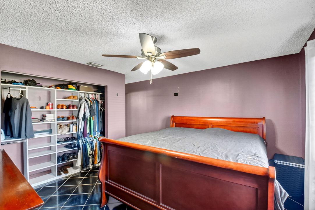 Под контрактом: $259,000 (2 спален, 2 ванн, 992 Квадратных фут)