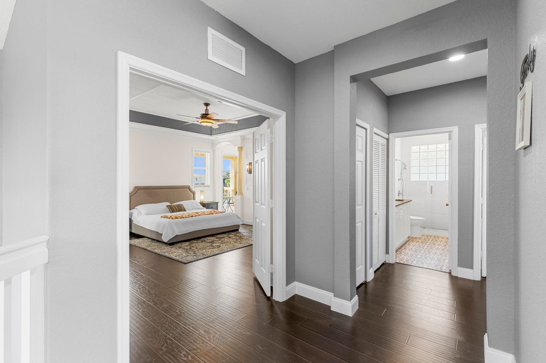 合同活跃: $699,000 (4 贝兹, 3 浴室, 3130 平方英尺)