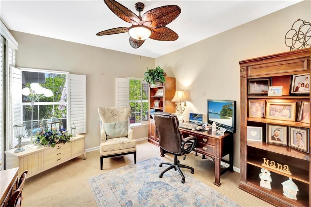 For Sale: $385,000 (3 beds, 2 baths, 1498 Square Feet)