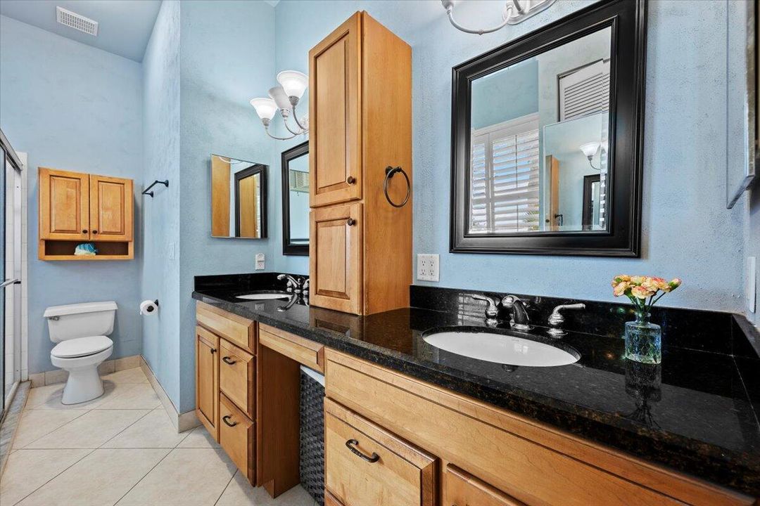 Active With Contract: $559,000 (3 beds, 3 baths, 1781 Square Feet)