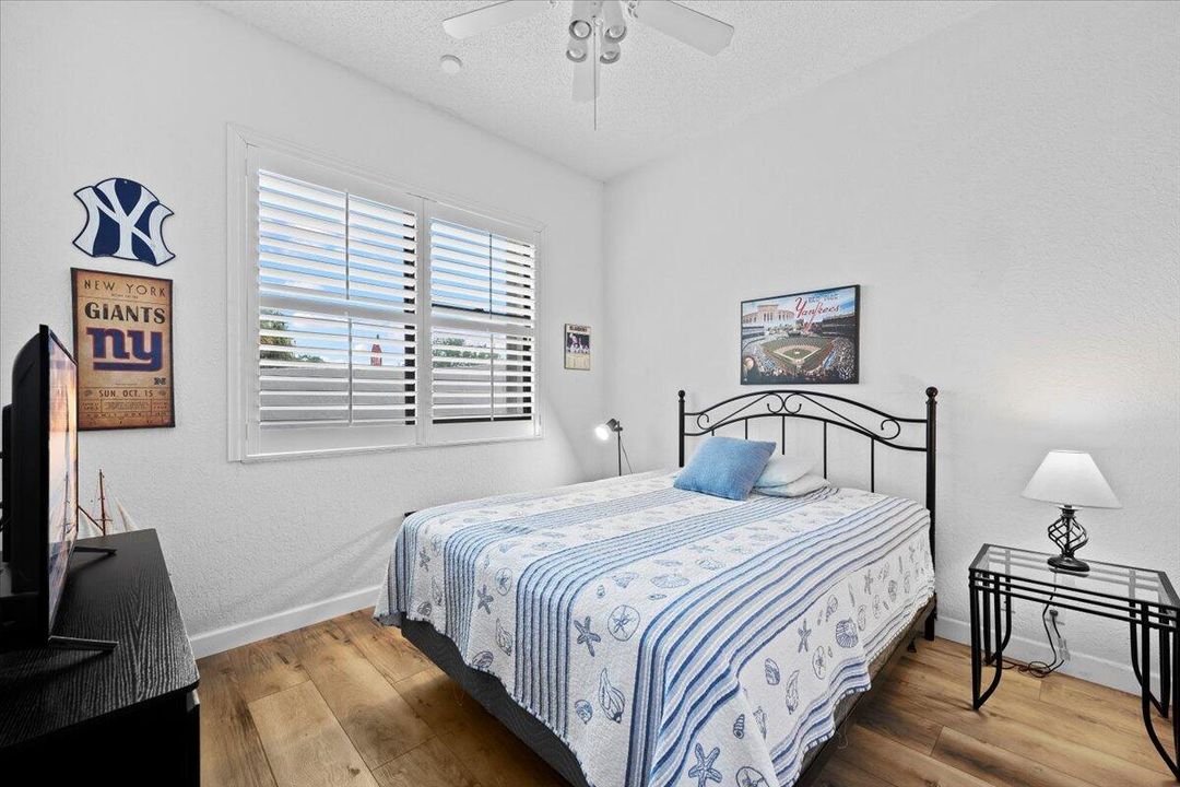 Active With Contract: $559,000 (3 beds, 3 baths, 1781 Square Feet)