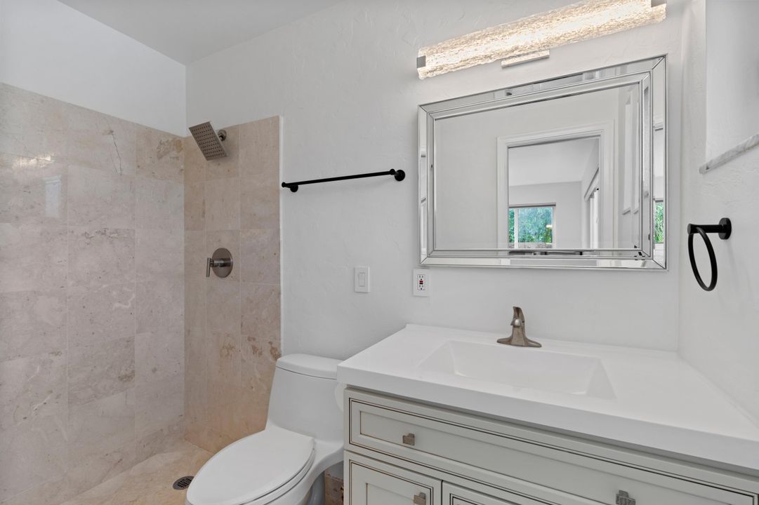 En Venta: $789,000 (2 camas, 2 baños, 1105 Pies cuadrados)