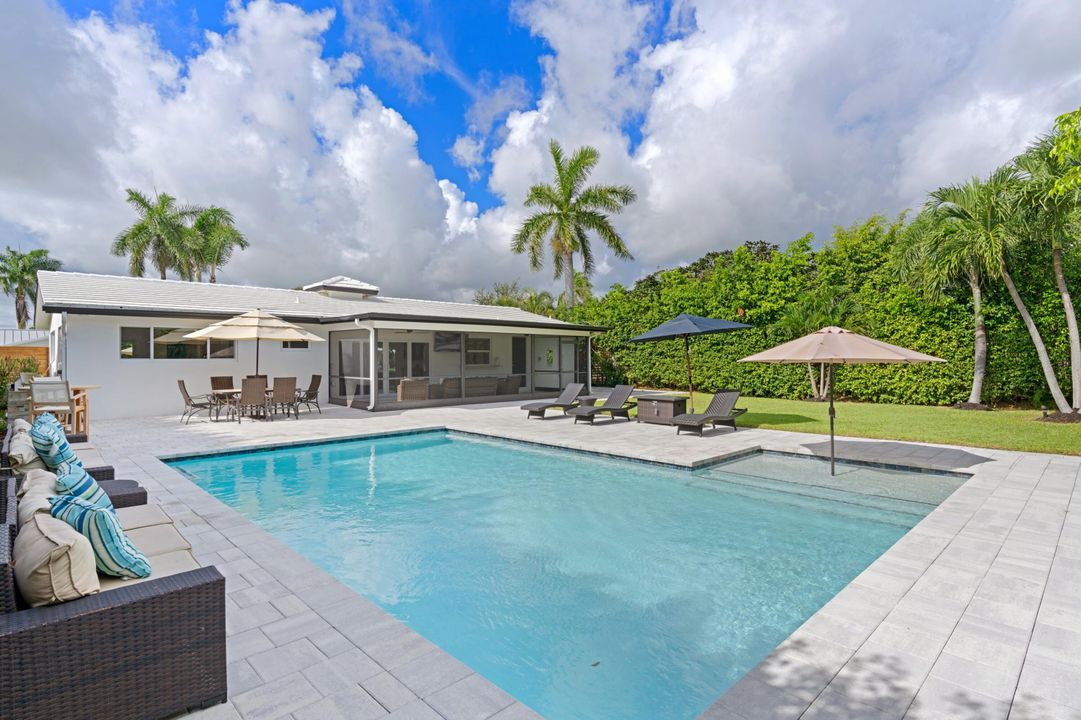 En Venta: $789,000 (2 camas, 2 baños, 1105 Pies cuadrados)