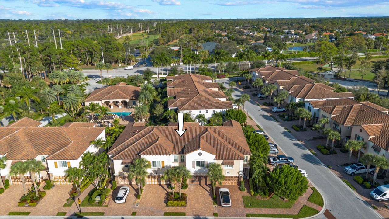 For Sale: $665,000 (3 beds, 2 baths, 2335 Square Feet)