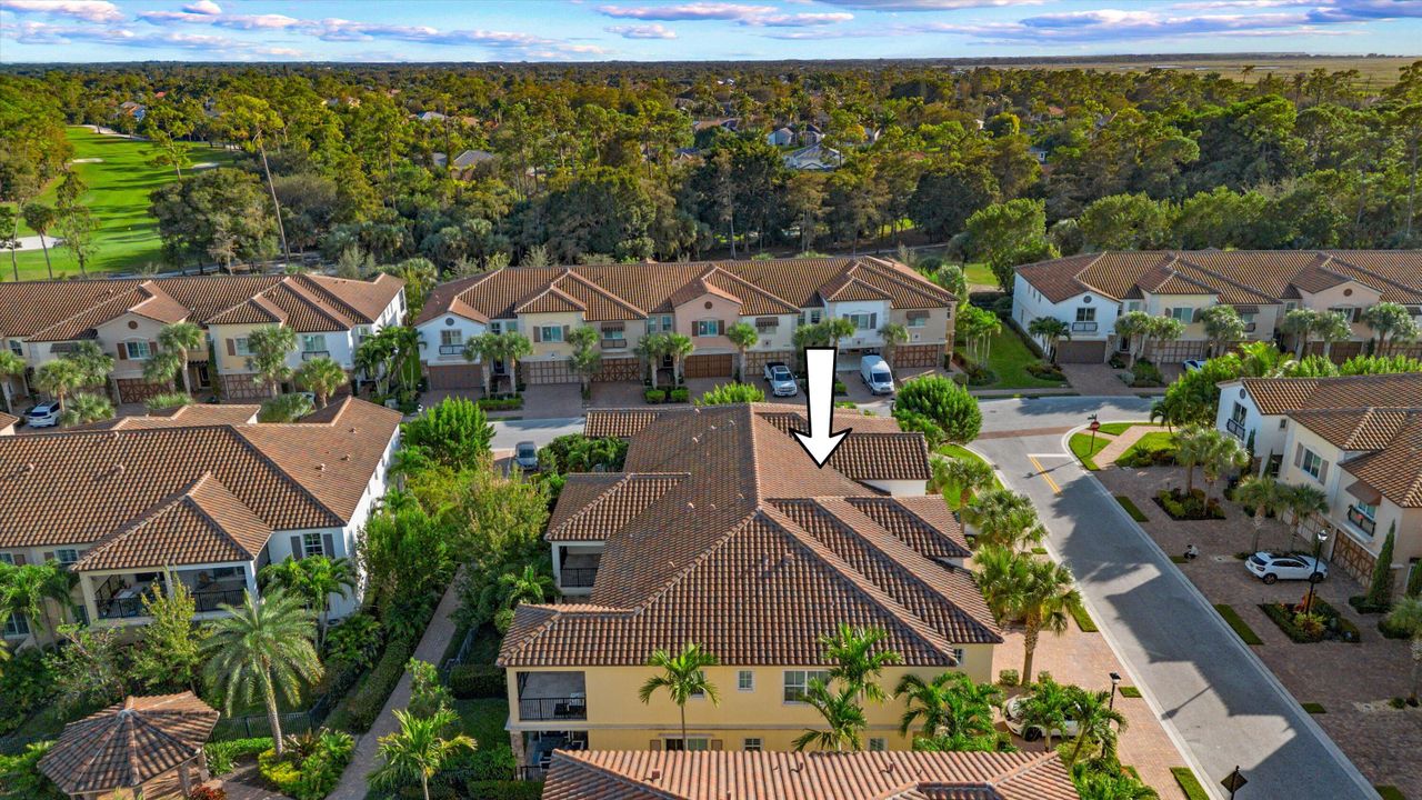 For Sale: $665,000 (3 beds, 2 baths, 2335 Square Feet)