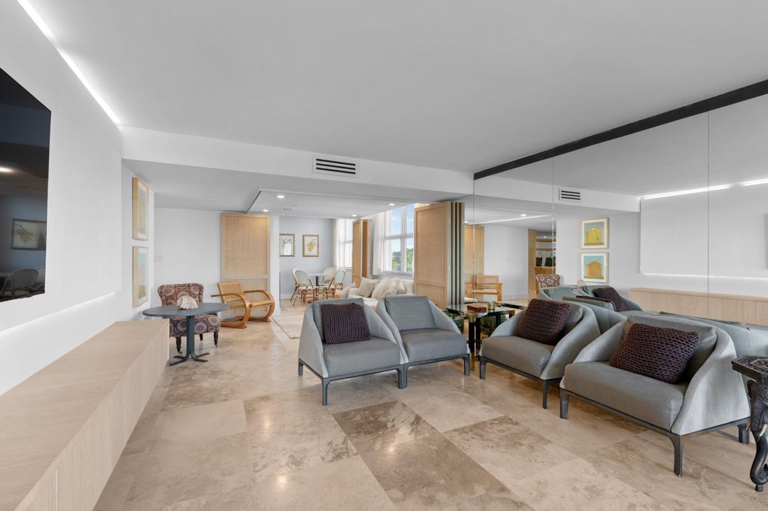 В аренду: $4,250 (1 спален, 1 ванн, 1075 Квадратных фут)