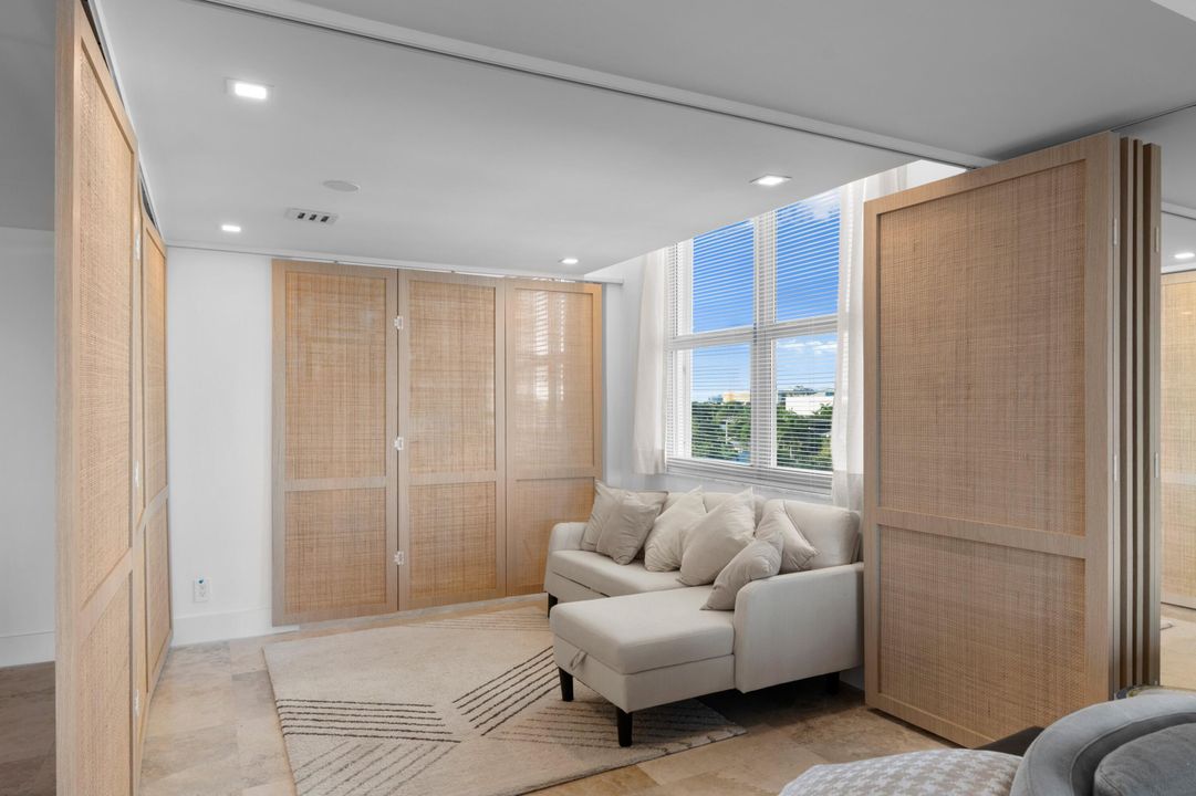 В аренду: $4,250 (1 спален, 1 ванн, 1075 Квадратных фут)