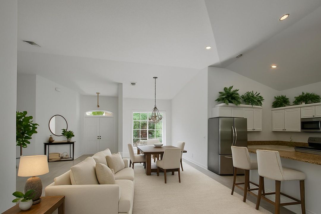 For Sale: $1,189,000 (4 beds, 2 baths, 2500 Square Feet)