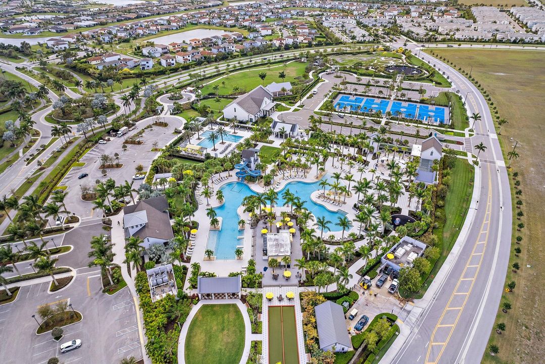 待售: $929,500 (5 贝兹, 4 浴室, 3023 平方英尺)