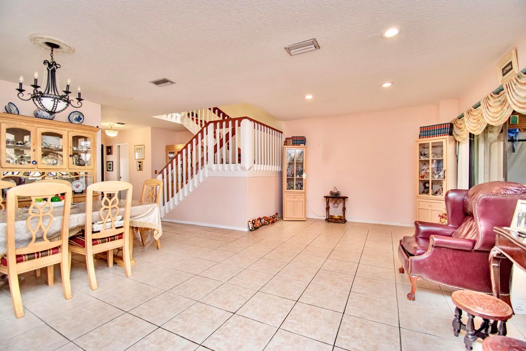 На продажу: $585,000 (3 спален, 2 ванн, 1860 Квадратных фут)