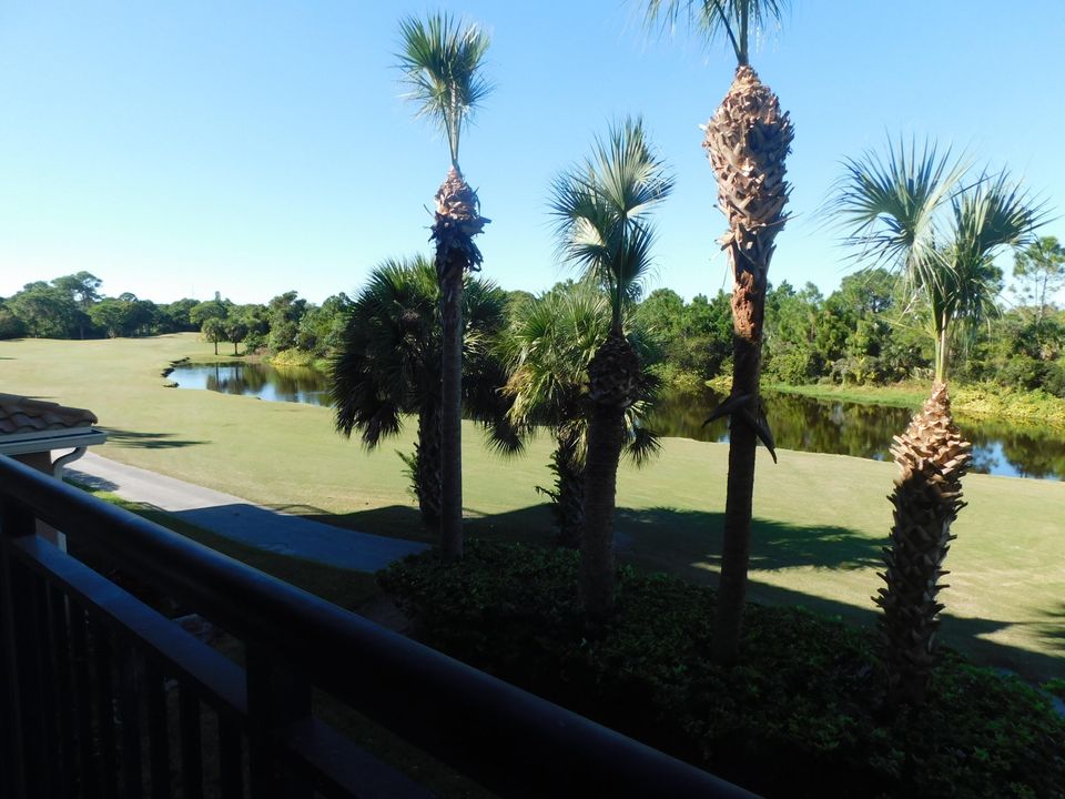 For Sale: $315,000 (3 beds, 2 baths, 1315 Square Feet)