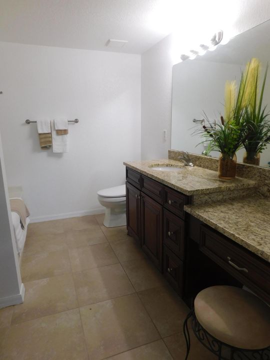 For Sale: $315,000 (3 beds, 2 baths, 1315 Square Feet)