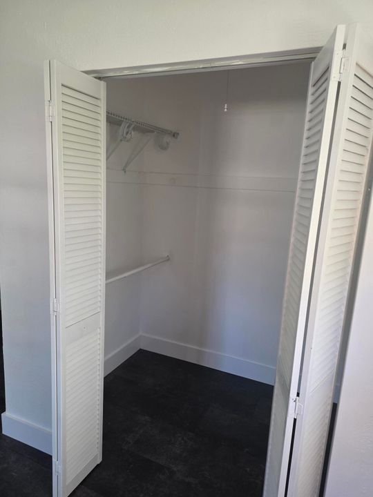 В аренду: $2,500 (2 спален, 1 ванн, 925 Квадратных фут)