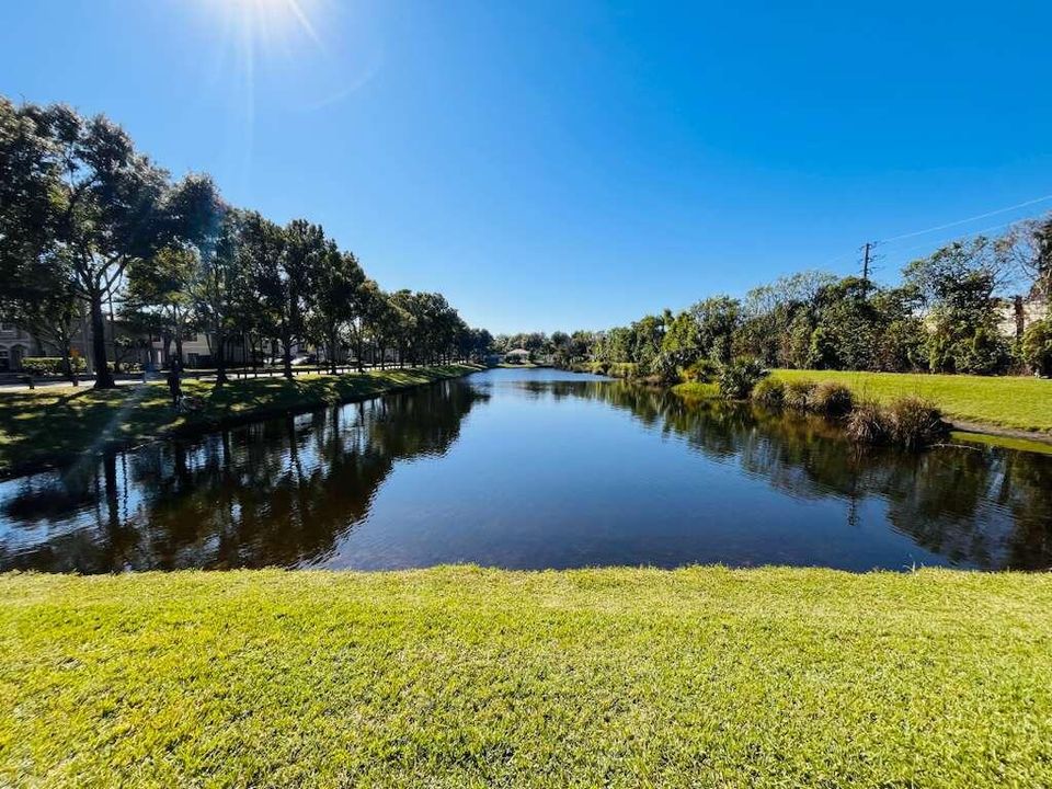 出租: $2,590 (3 贝兹, 2 浴室, 1250 平方英尺)