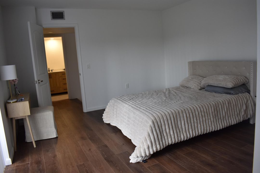 For Sale: $312,000 (2 beds, 2 baths, 1236 Square Feet)