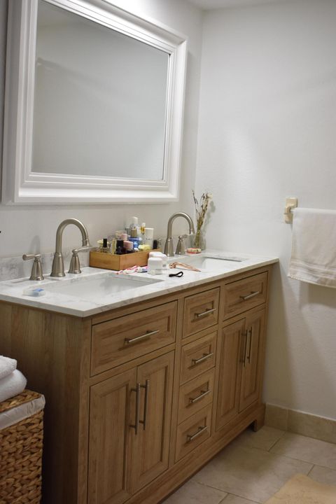 For Sale: $312,000 (2 beds, 2 baths, 1236 Square Feet)