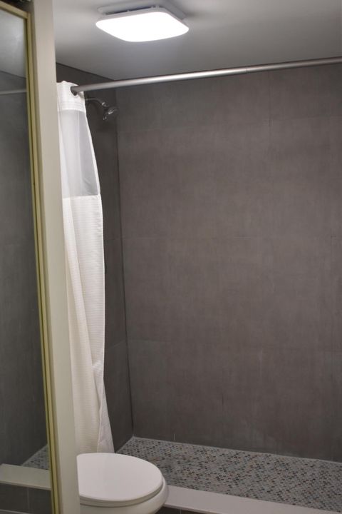 For Sale: $312,000 (2 beds, 2 baths, 1236 Square Feet)