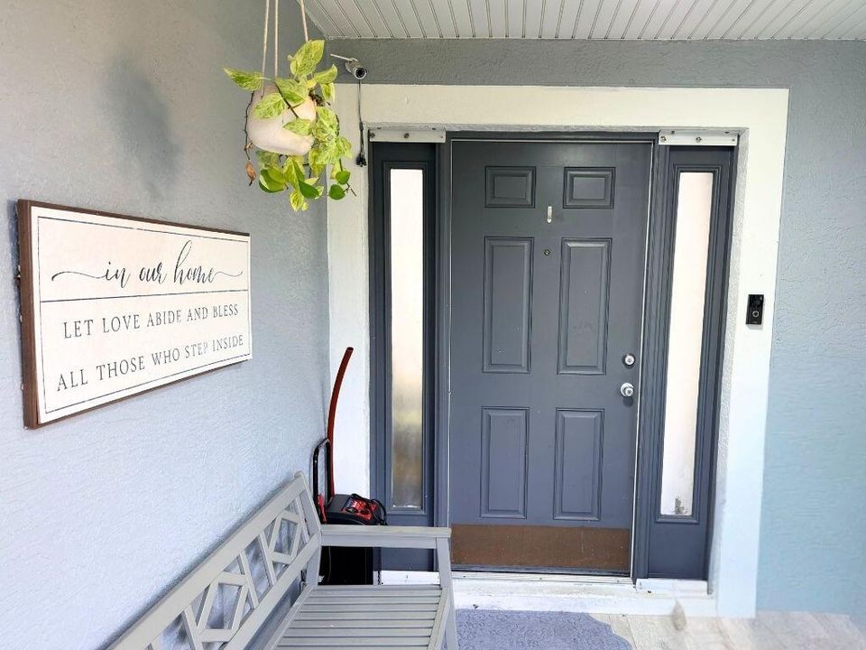 待售: $495,000 (4 贝兹, 2 浴室, 2322 平方英尺)