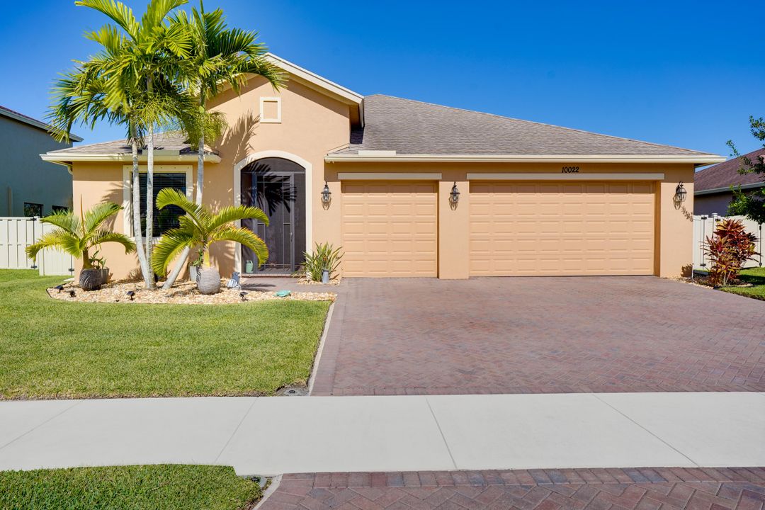 待售: $399,900 (3 贝兹, 3 浴室, 1815 平方英尺)