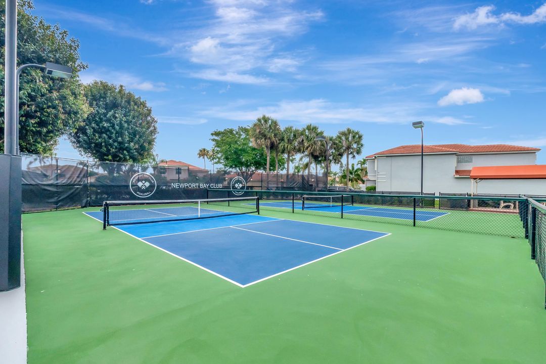 For Sale: $1,200,000 (4 beds, 3 baths, 2505 Square Feet)