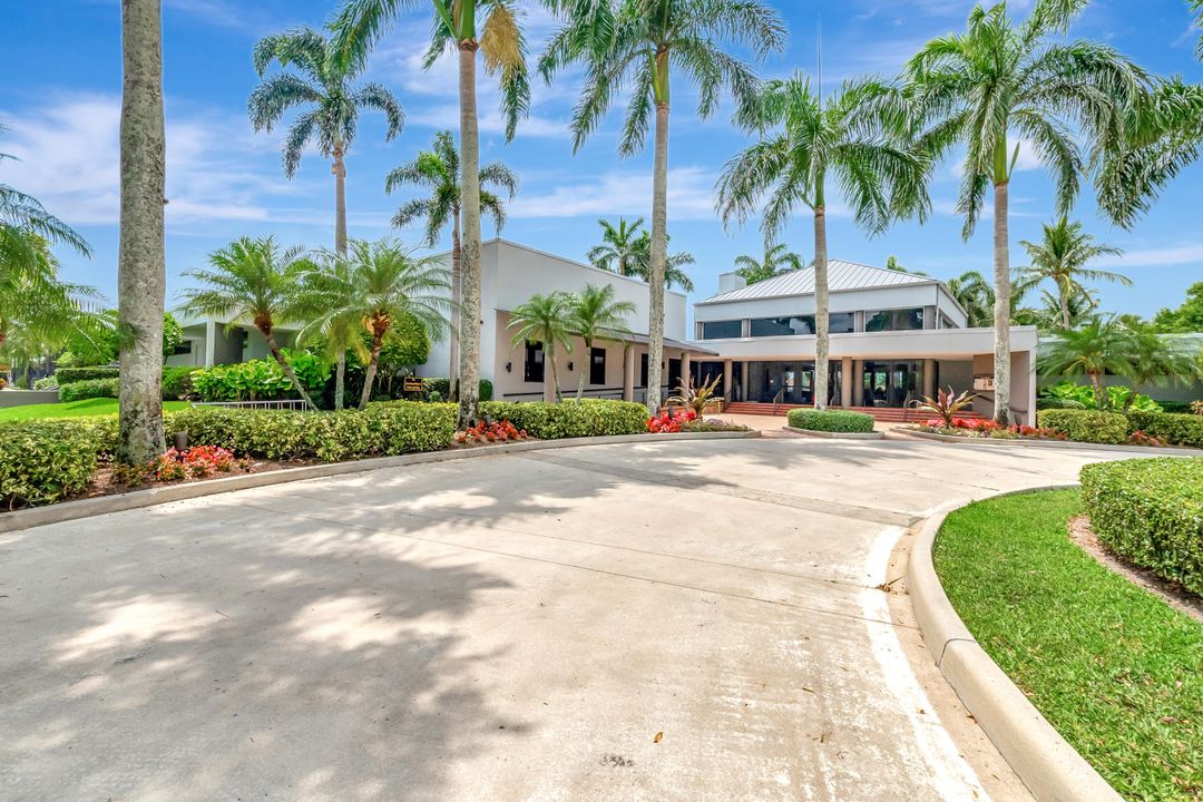 For Sale: $1,200,000 (4 beds, 3 baths, 2505 Square Feet)