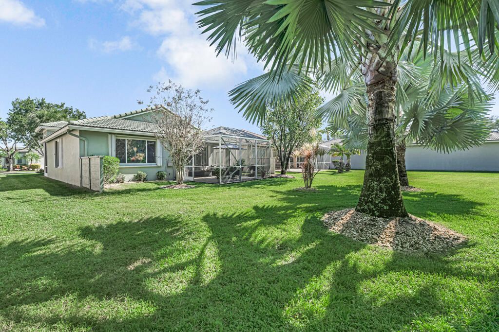 For Sale: $475,000 (3 beds, 2 baths, 1617 Square Feet)