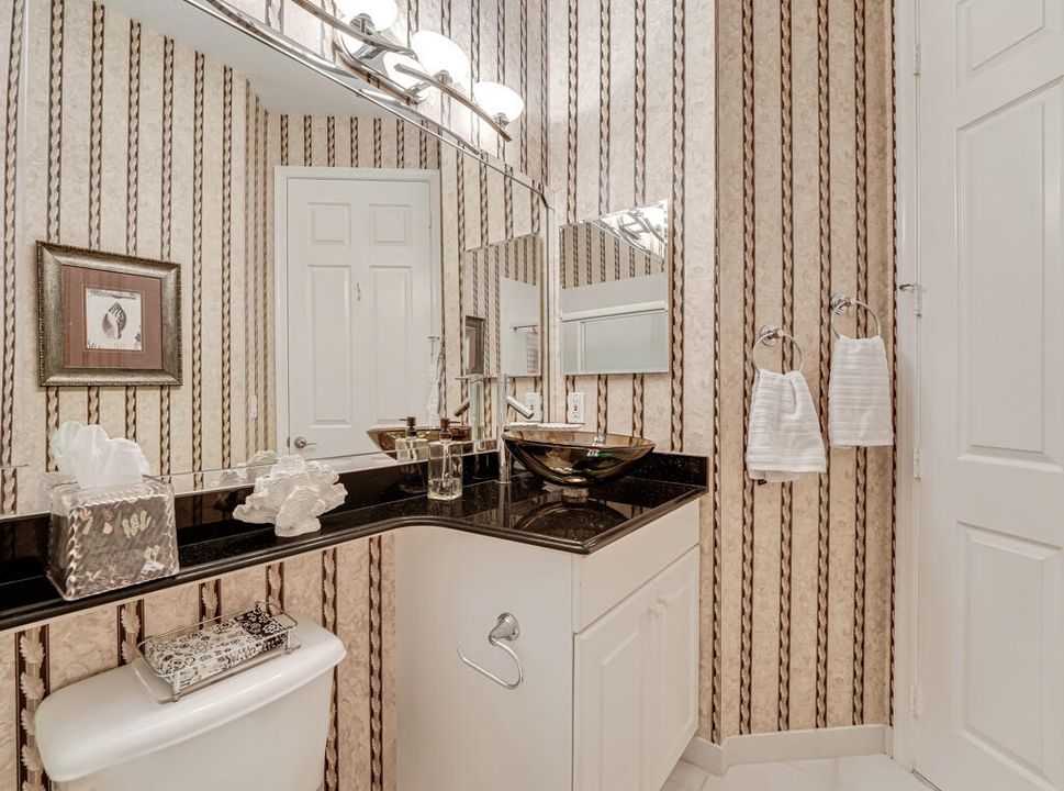 For Sale: $475,000 (3 beds, 2 baths, 1617 Square Feet)