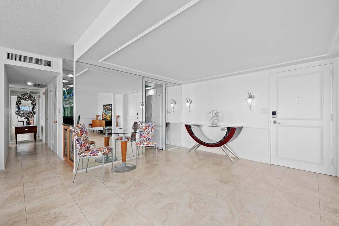 For Sale: $1,500,000 (2 beds, 2 baths, 1480 Square Feet)