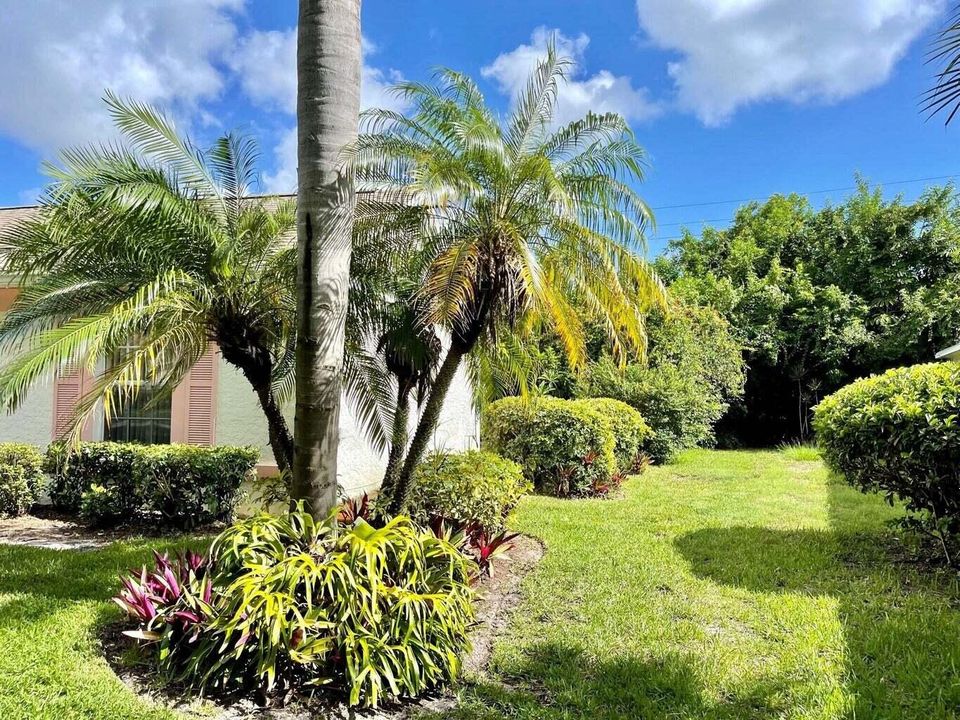 For Sale: $365,000 (3 beds, 2 baths, 1484 Square Feet)