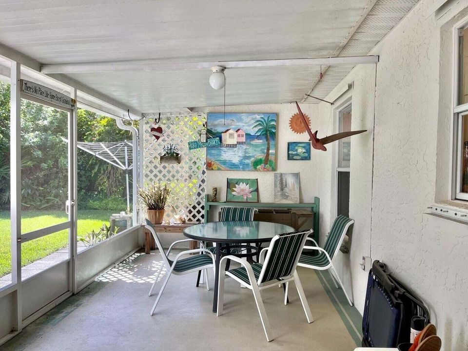 For Sale: $365,000 (3 beds, 2 baths, 1484 Square Feet)