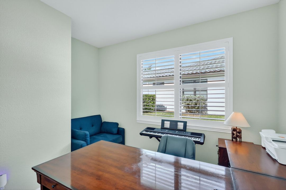 En Venta: $425,000 (2 camas, 2 baños, 1559 Pies cuadrados)