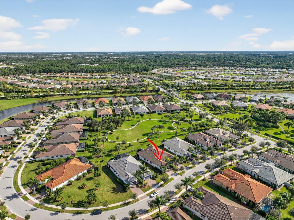 En Venta: $425,000 (2 camas, 2 baños, 1559 Pies cuadrados)