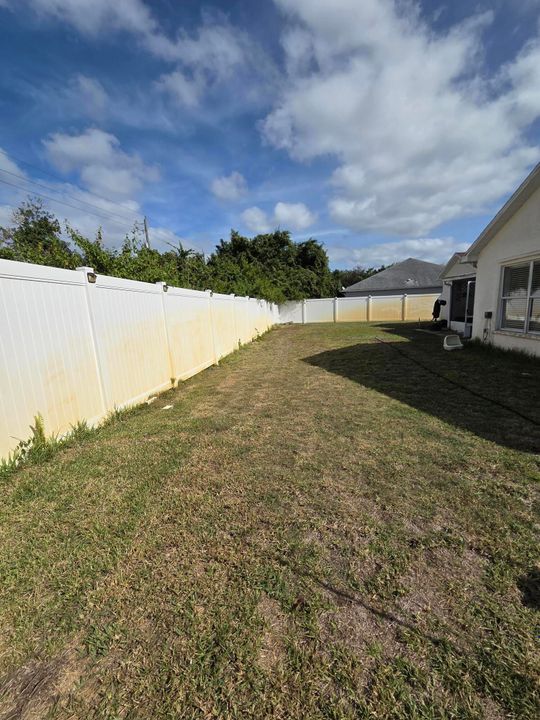 For Sale: $365,000 (3 beds, 2 baths, 1484 Square Feet)