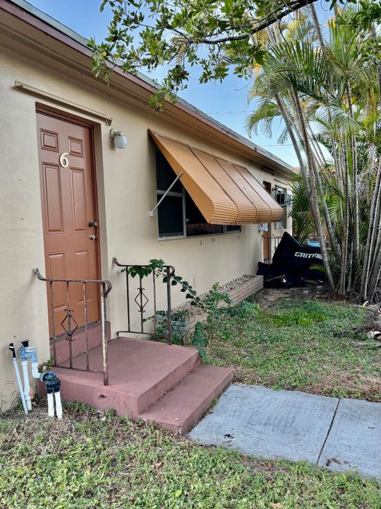 For Rent: $1,495 (1 beds, 1 baths, 580 Square Feet)