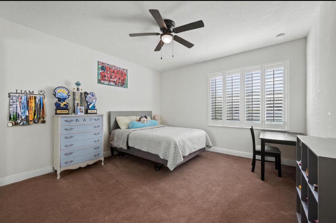 For Sale: $665,000 (3 beds, 2 baths, 2335 Square Feet)