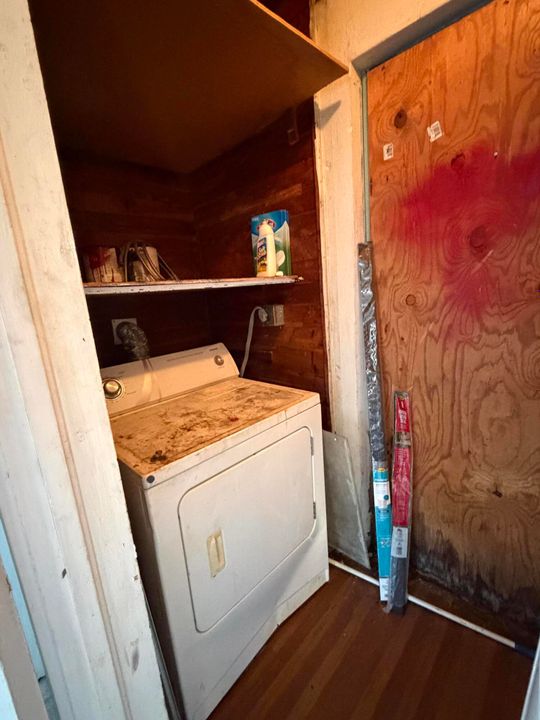 For Rent: $1,495 (1 beds, 1 baths, 580 Square Feet)