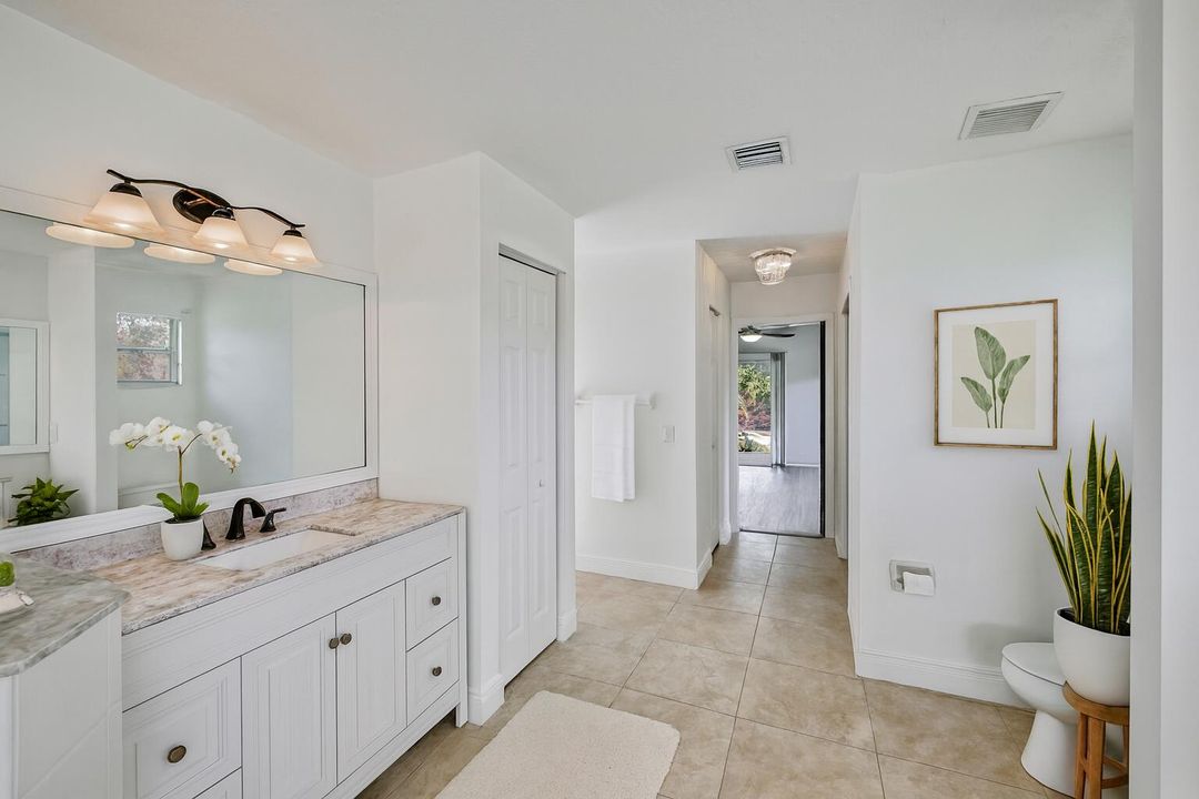 For Sale: $1,189,000 (4 beds, 2 baths, 2500 Square Feet)