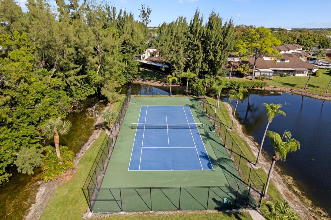 En Renta: $2,345 (2 camas, 2 baños, 1279 Pies cuadrados)