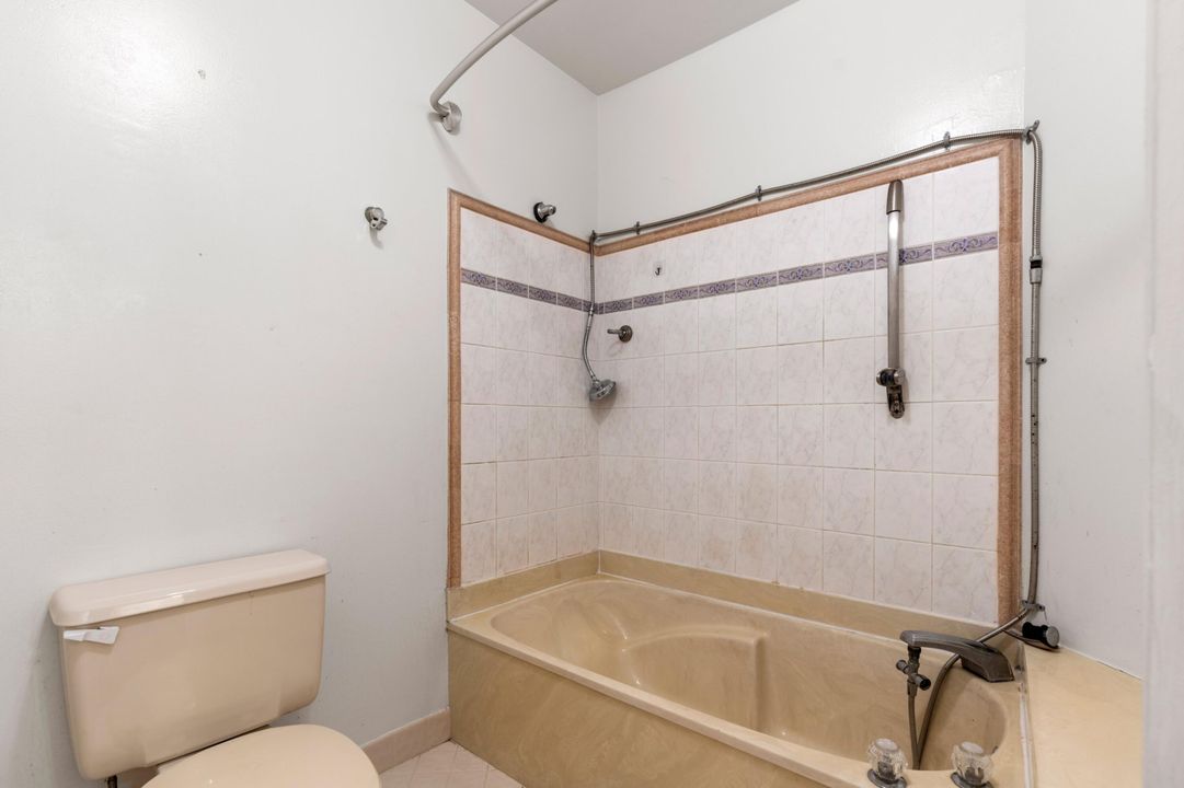 En Renta: $2,345 (2 camas, 2 baños, 1279 Pies cuadrados)