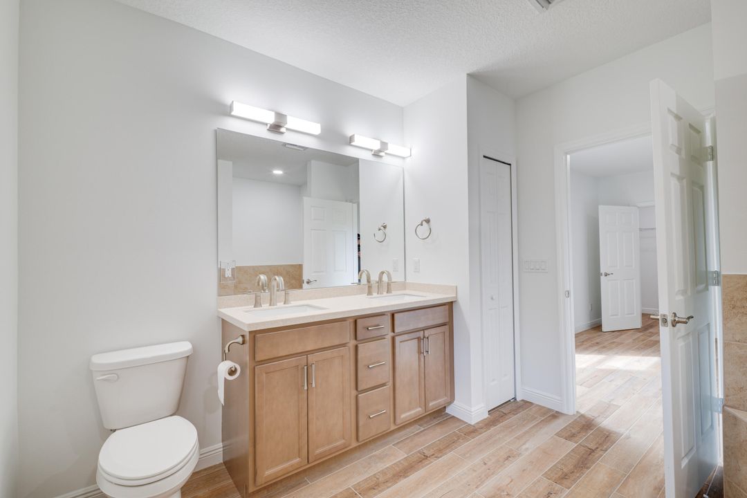 For Sale: $489,900 (4 beds, 3 baths, 1867 Square Feet)