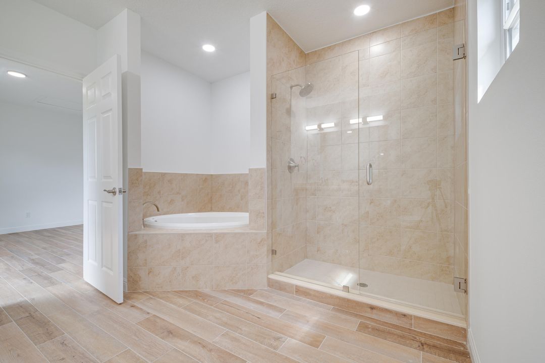 For Sale: $489,900 (4 beds, 3 baths, 1867 Square Feet)