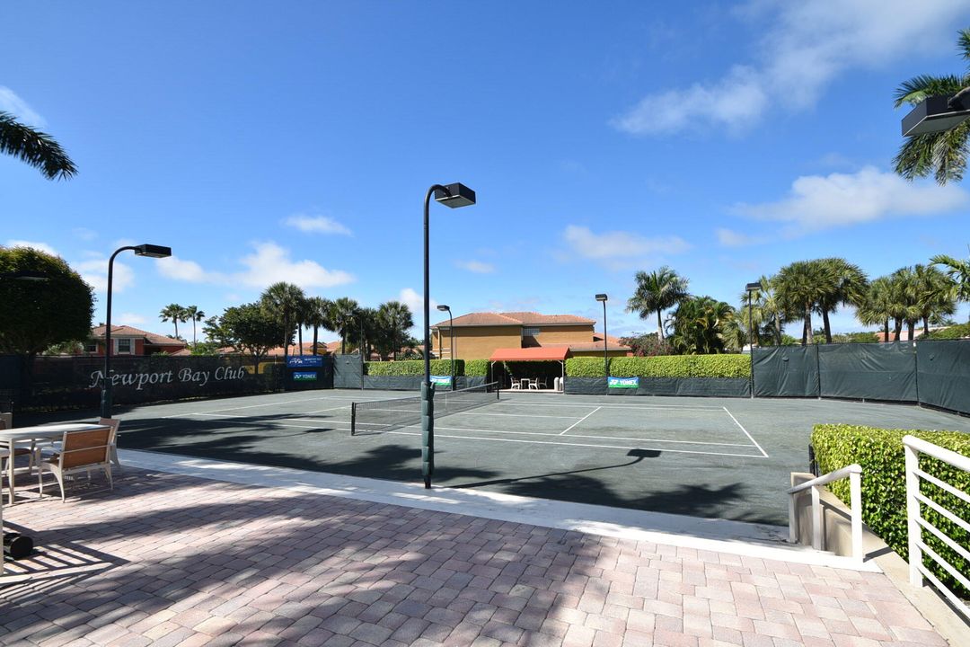 For Sale: $1,200,000 (4 beds, 3 baths, 2505 Square Feet)