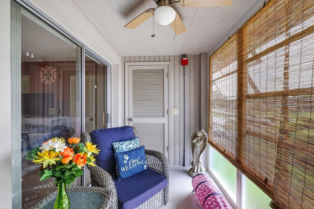 For Sale: $125,500 (1 beds, 1 baths, 680 Square Feet)