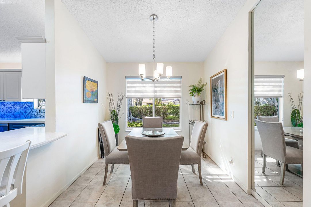 For Sale: $439,000 (2 beds, 2 baths, 1339 Square Feet)