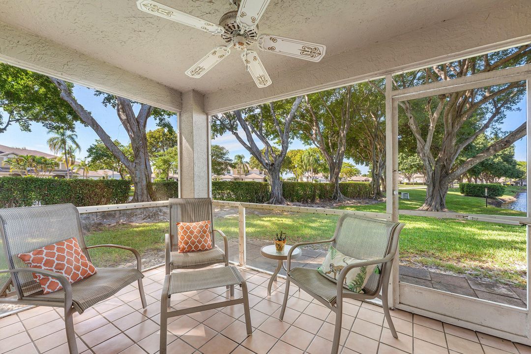 For Sale: $439,000 (2 beds, 2 baths, 1339 Square Feet)