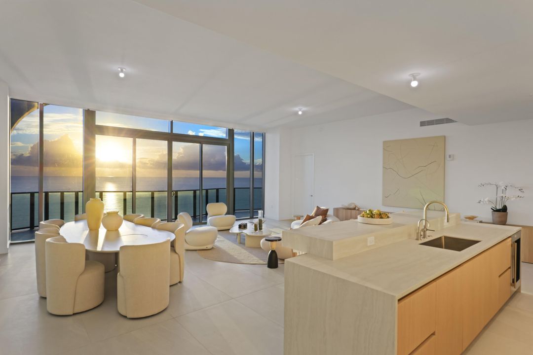 For Sale: $5,450,000 (4 beds, 4 baths, 3300 Square Feet)