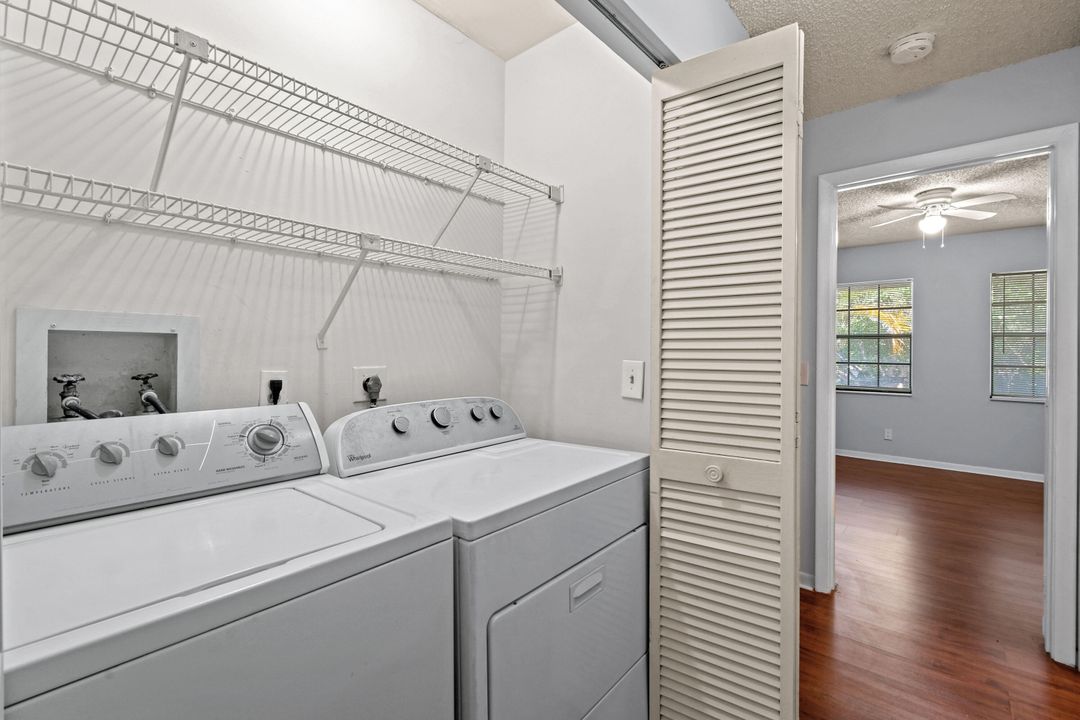 For Rent: $2,250 (2 beds, 1 baths, 1056 Square Feet)