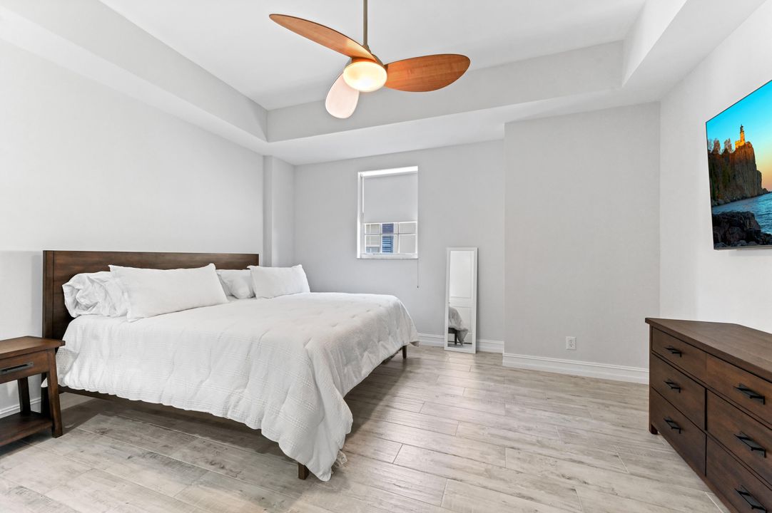 For Sale: $895,000 (3 beds, 3 baths, 1757 Square Feet)